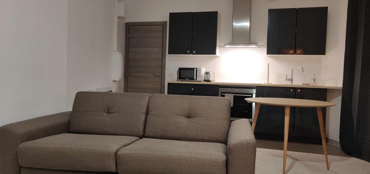 Appartement confort équipé au coeur de Béziers Extérieur photo