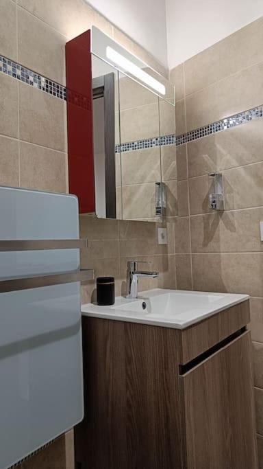Appartement confort équipé au coeur de Béziers Extérieur photo