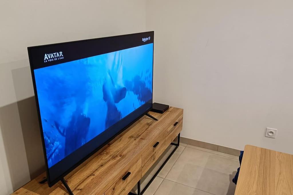 Appartement confort équipé au coeur de Béziers Extérieur photo