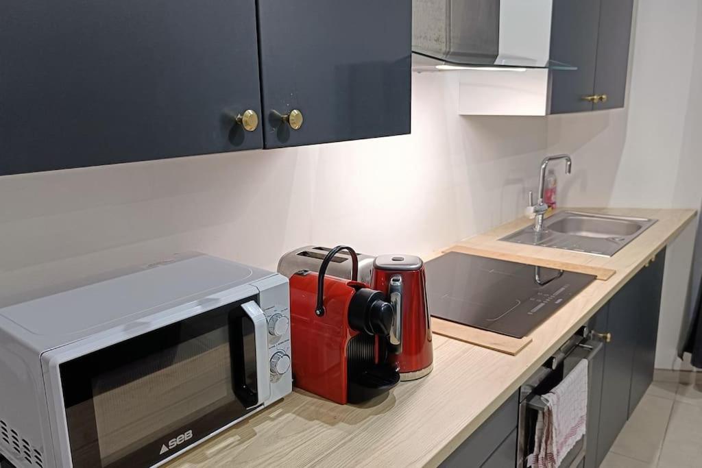 Appartement confort équipé au coeur de Béziers Extérieur photo