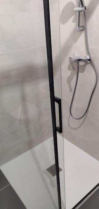 Appartement confort équipé au coeur de Béziers Extérieur photo
