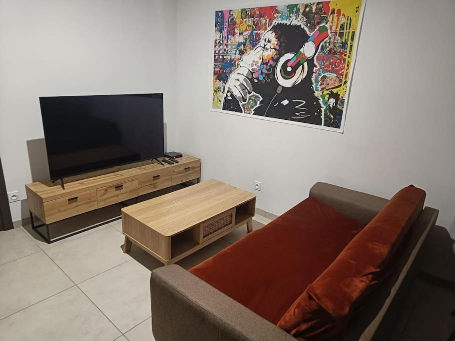 Appartement confort équipé au coeur de Béziers Extérieur photo
