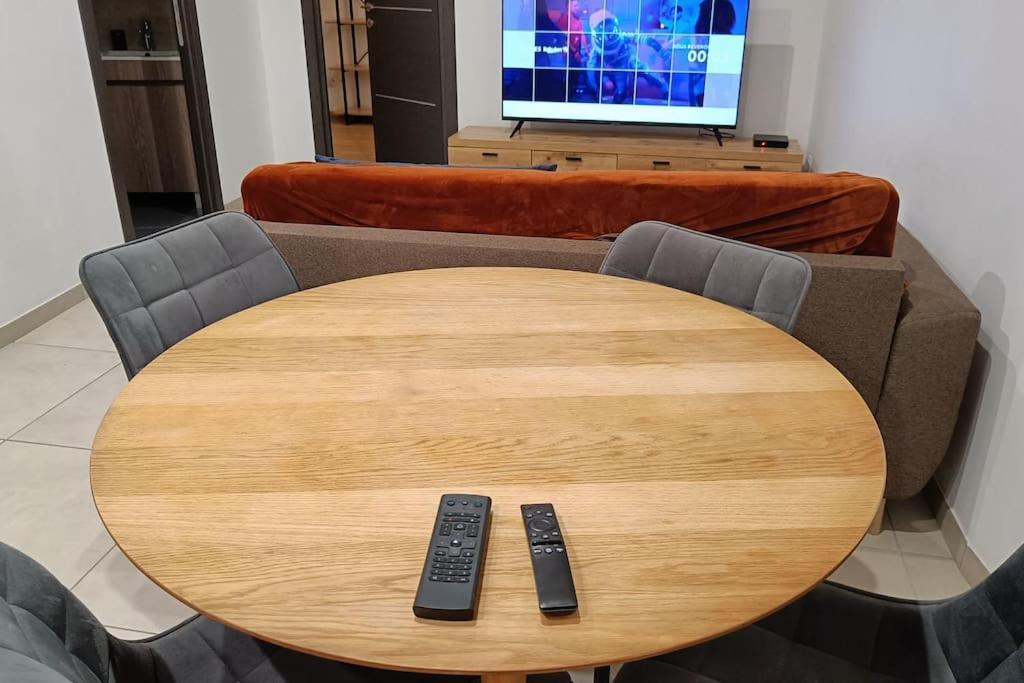 Appartement confort équipé au coeur de Béziers Extérieur photo